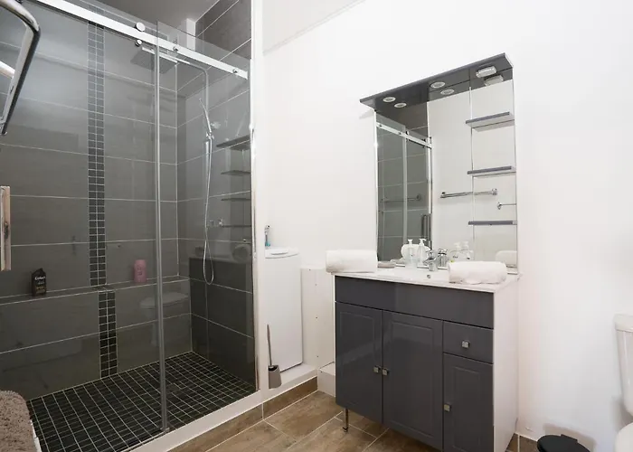 Le Nirvana-2 By Interhome *