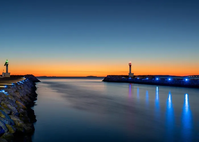 Le Nirvana-2 By Interhome Le Grau-du-Roi