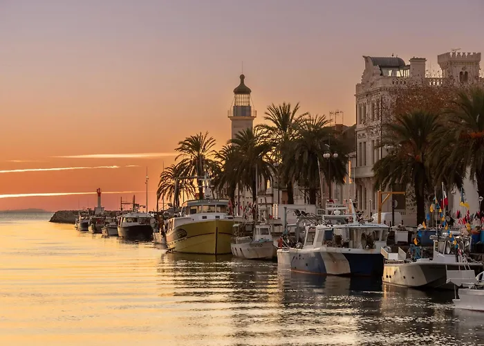 Appartement Le Nirvana-2 By Interhome Le Grau-du-Roi